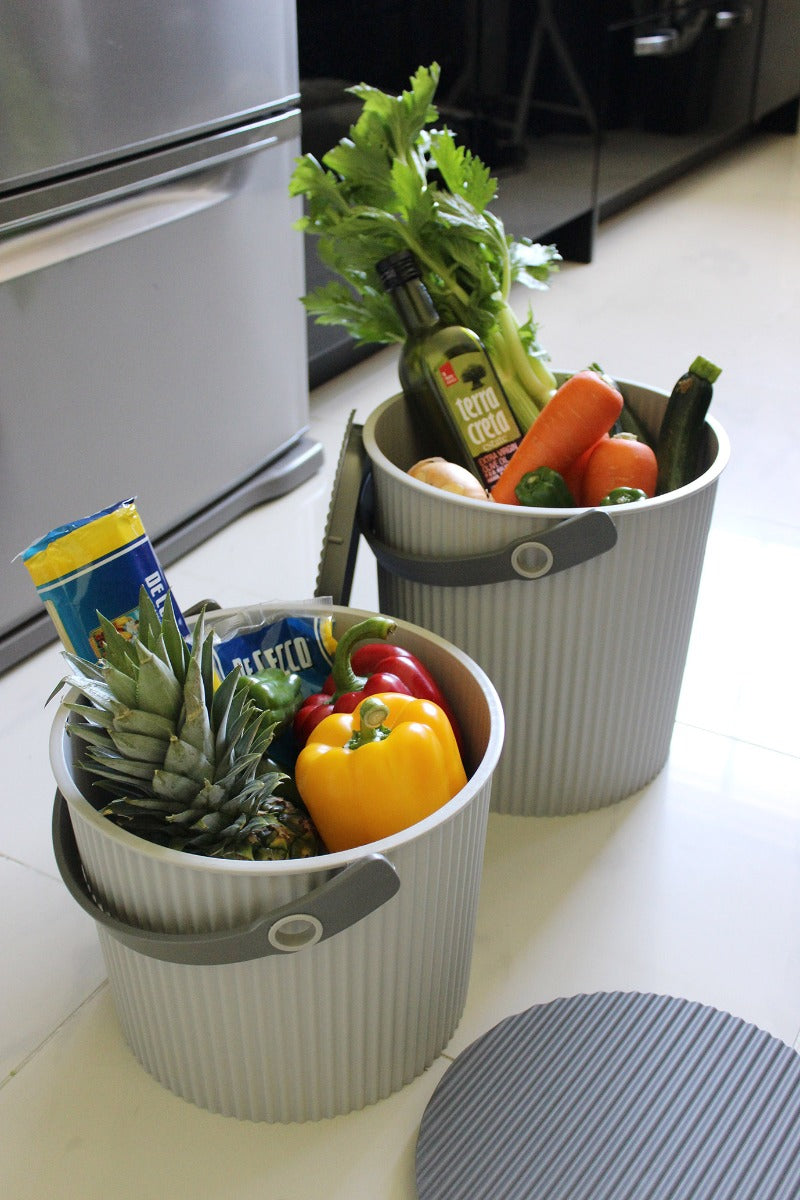 Omnioutil Japansk spand, grå - 8 L. - Bahne