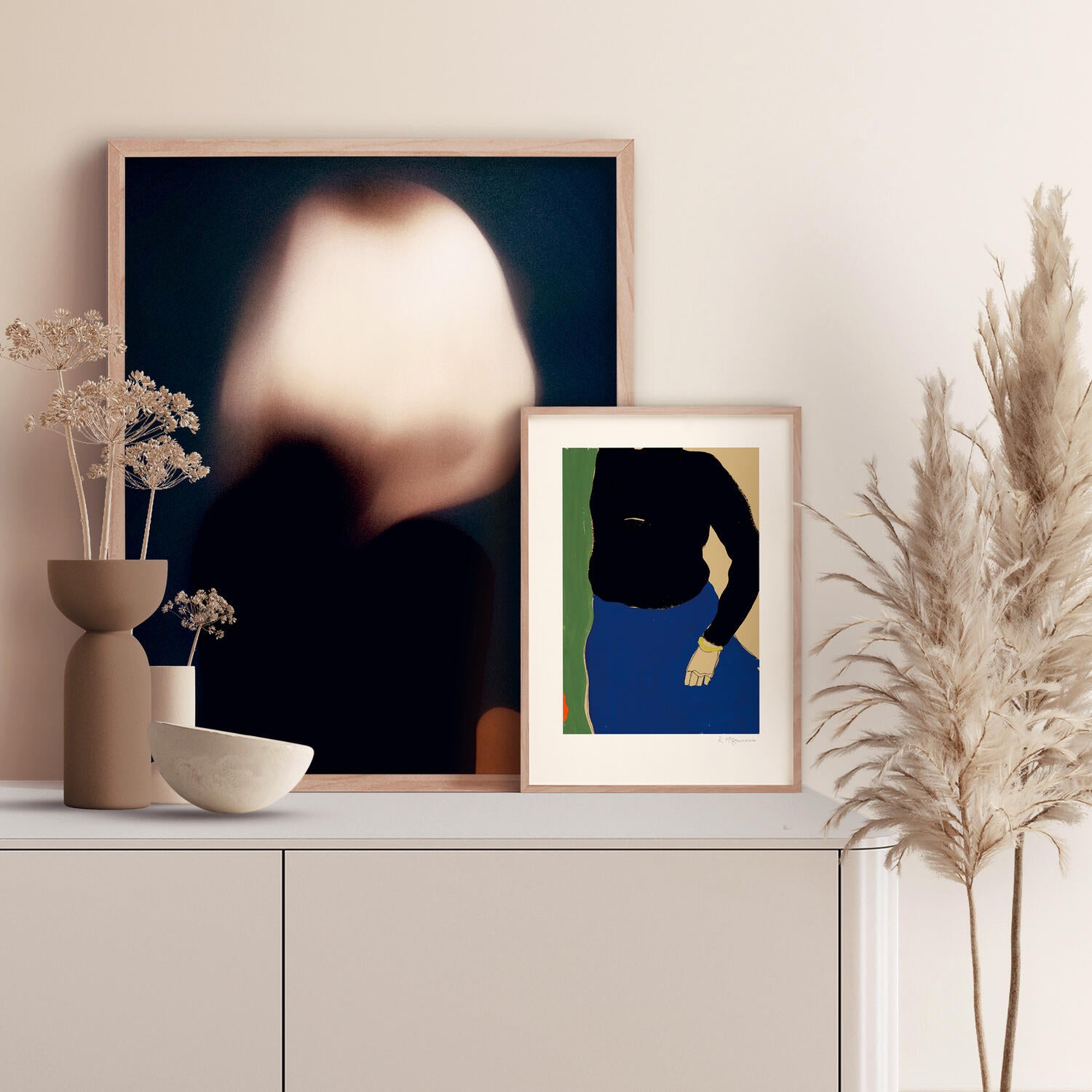 The Poster Club x Rosie McGuinness Black Top Blue Skirt plakat - 30x40 cm.